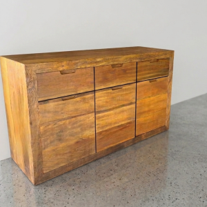 buffet de maderia 1.50 x 0.50 x 0.90 BF23