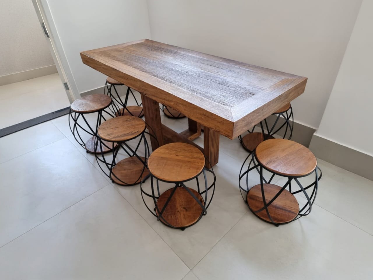 Mesa de Madeira modelo MJ22 - Imagem 2
