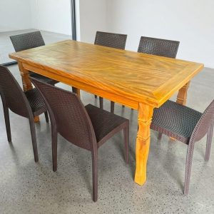 Mesa de madeira modelo MJ45