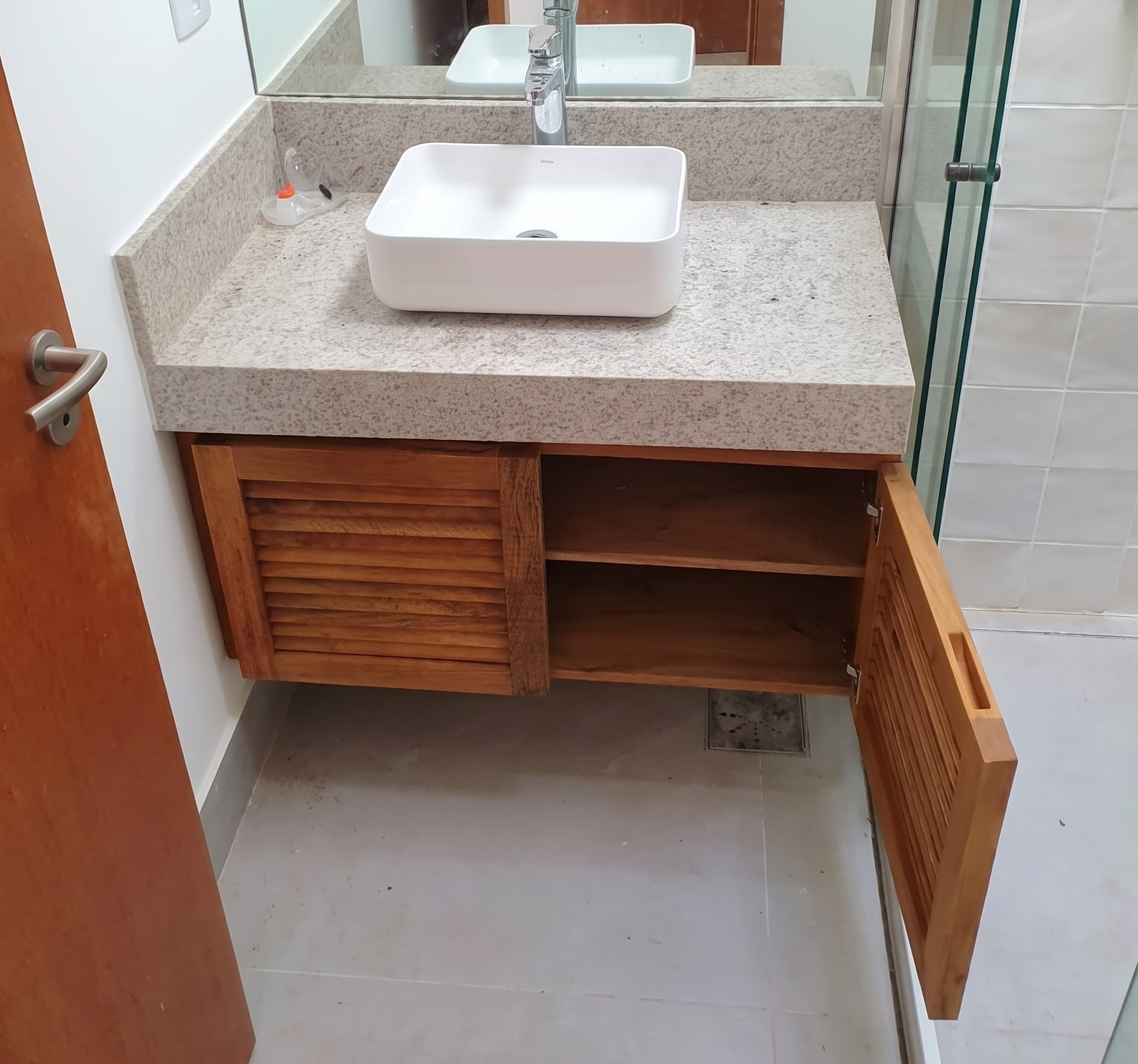 Gabinete para Banheiro modelo GB11 - Imagem 5
