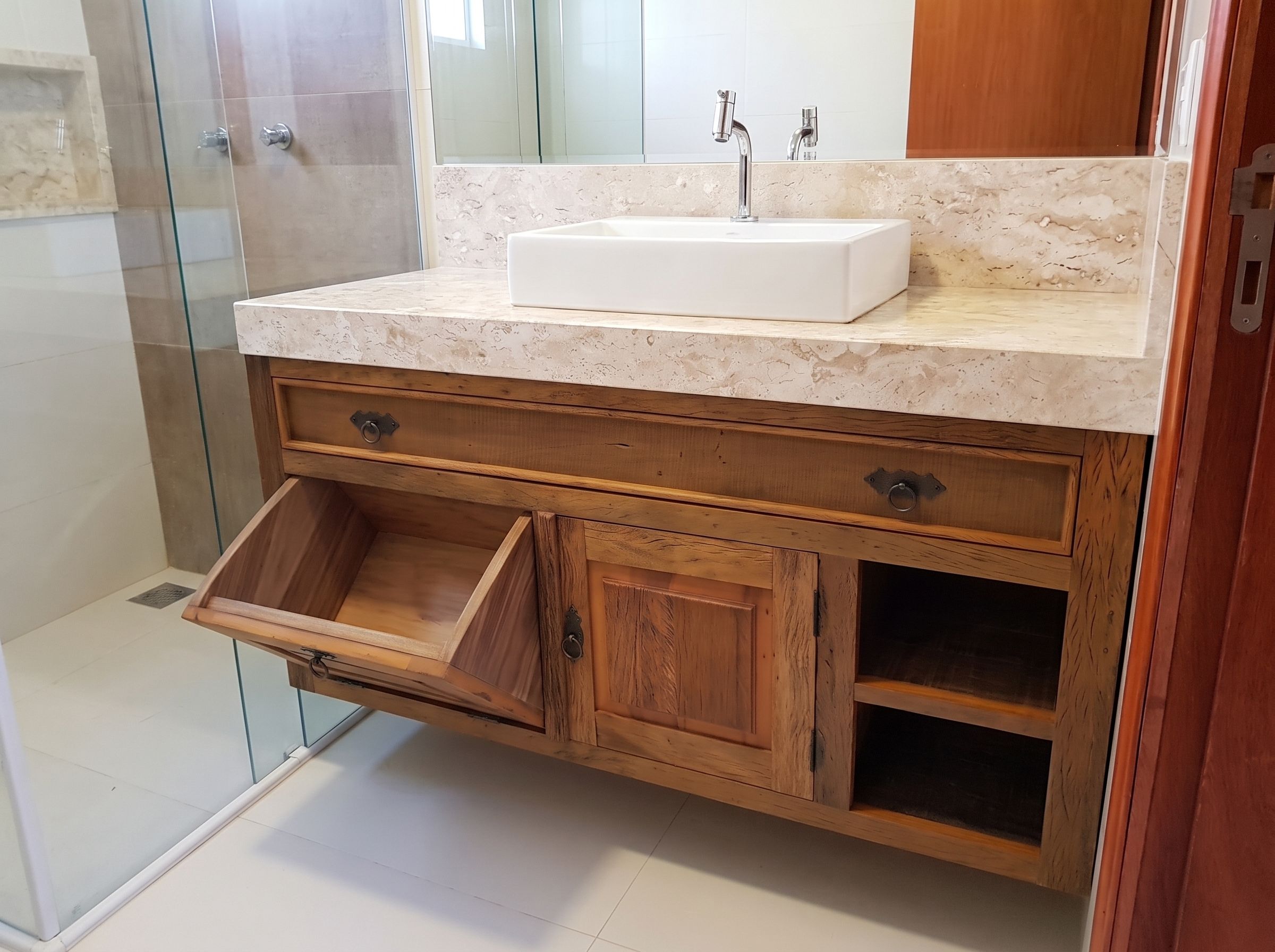 Gabinete para Banheiro modelo GB45